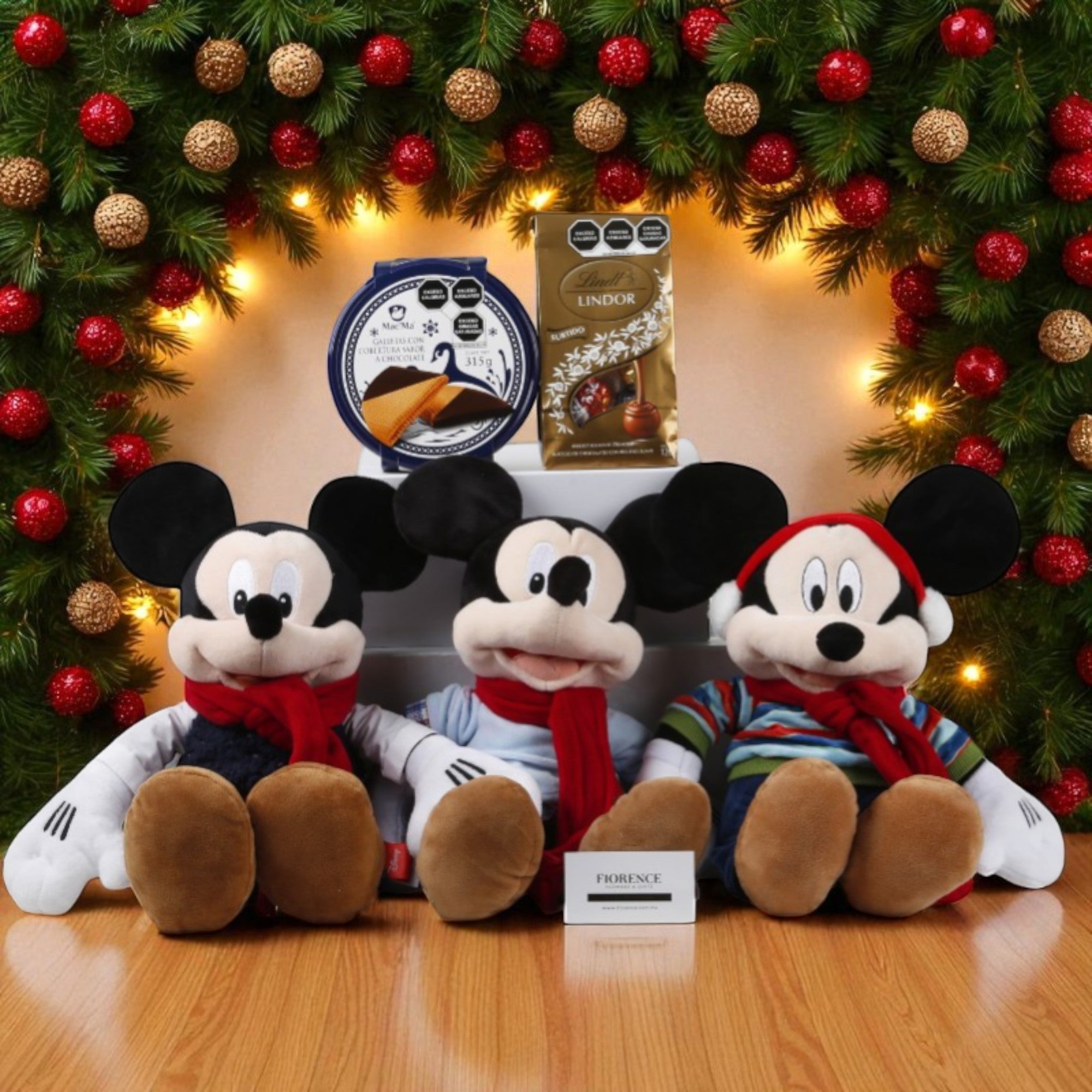 Tierno Mickey Mouse Navideño con Galletas y Chocolates