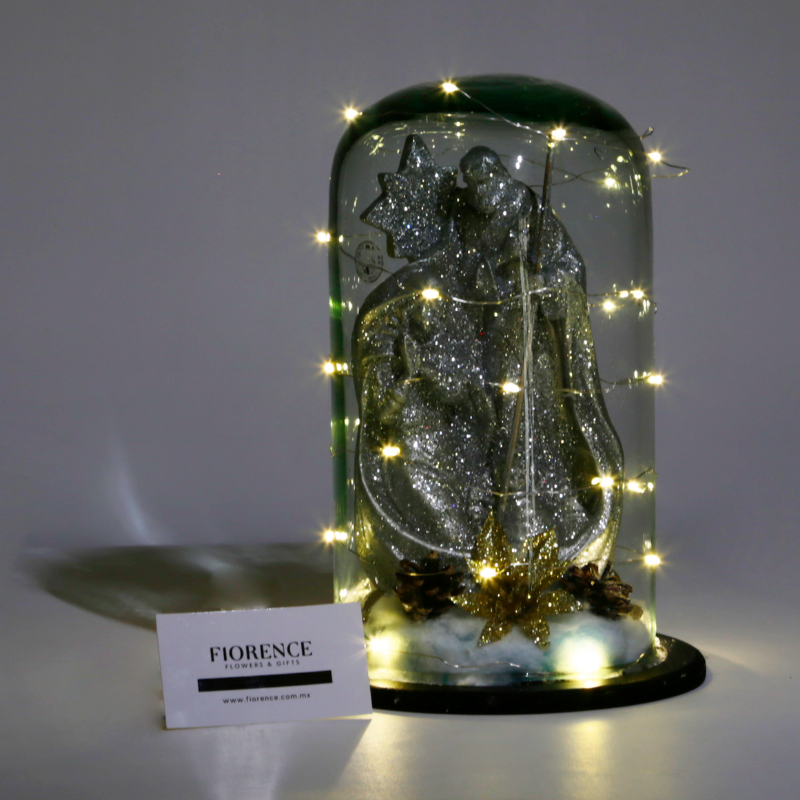 Nacimiento Navideño Artesanal Color Plata en Capelo