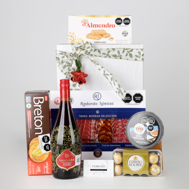 Caja Gourmet Navideña con Bebida Espumosa de Sangría.