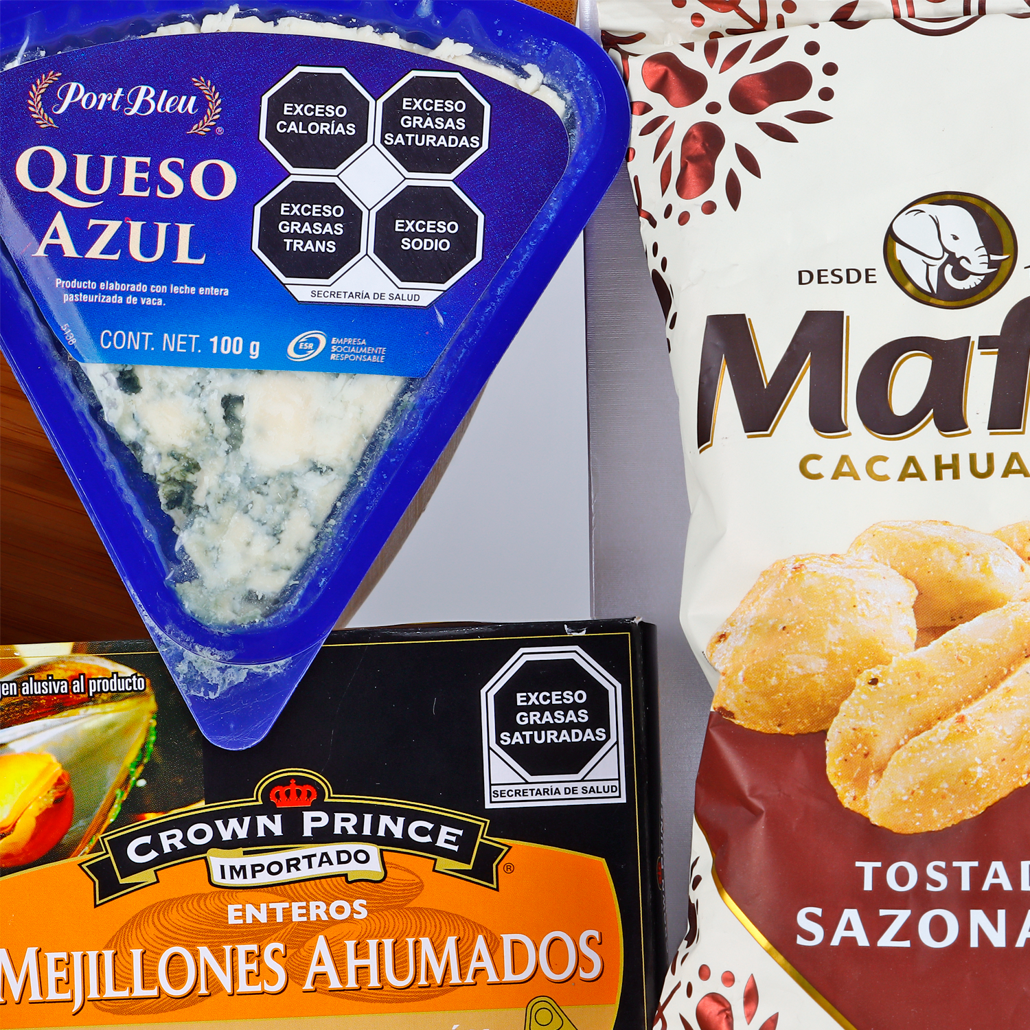 Botanero de bambú de lujo y productos gourmet