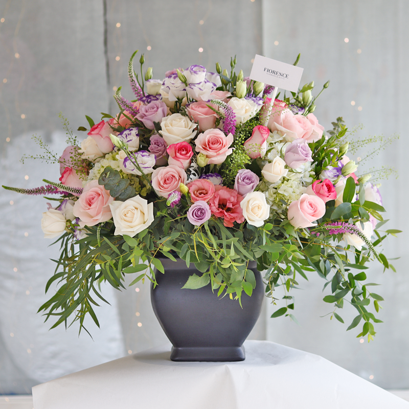 Arreglo especial de Rosas, Lisianthus y Hortensias