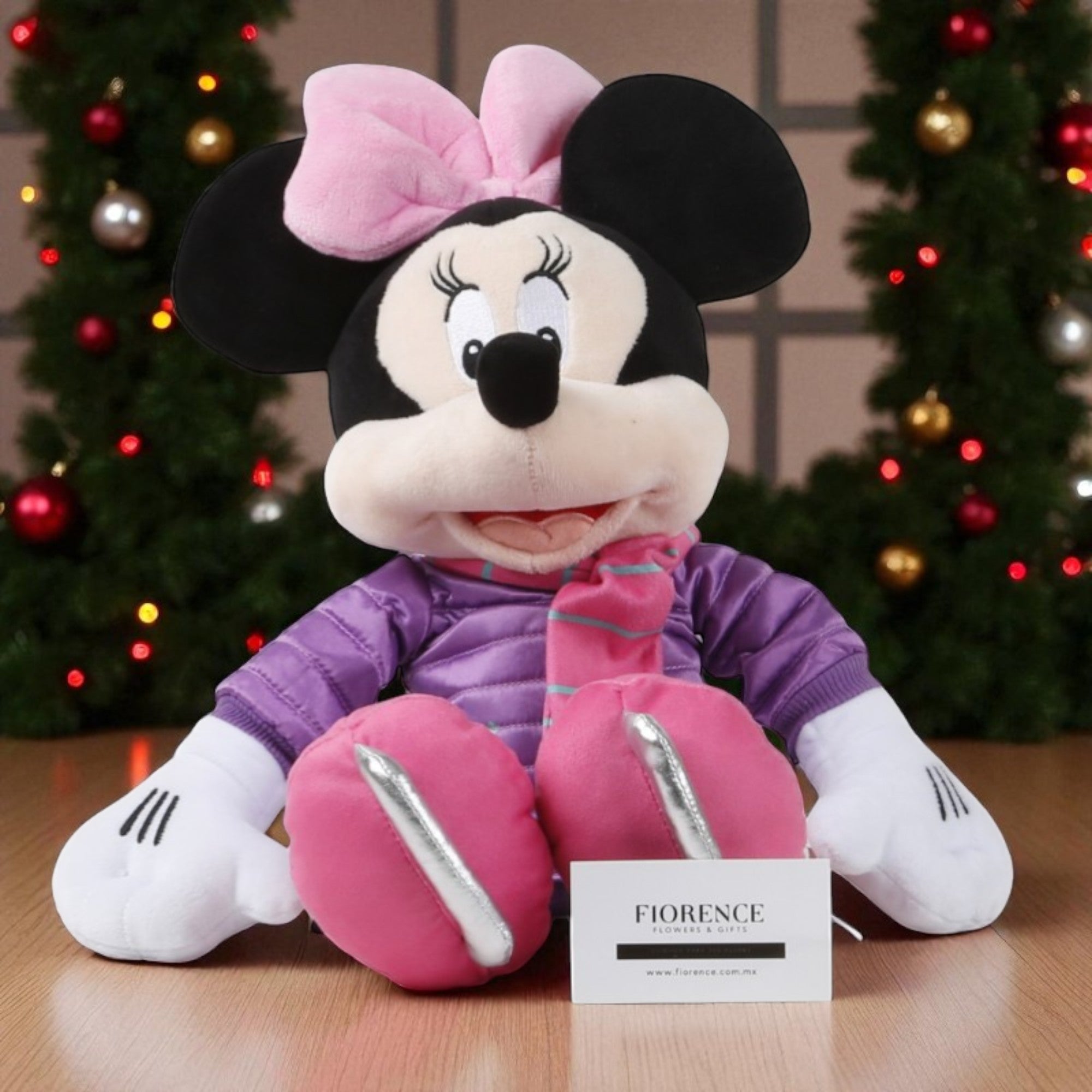 Peluche Navideño de Minnie o Daisy con Galletas y Chocolates