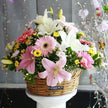 Canasta Primavera con Lilis, Gerberas y Margaritas