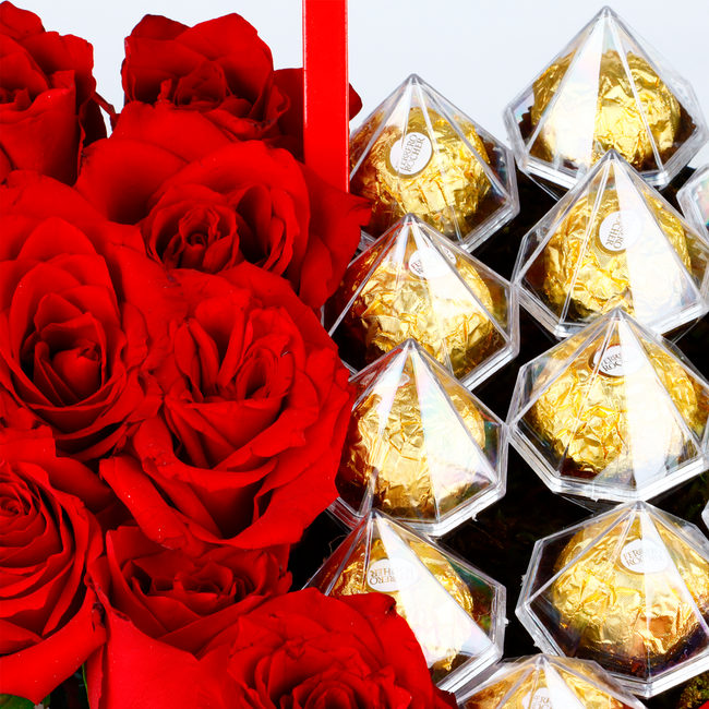 “Sweetheart’s Delight” Heart Box