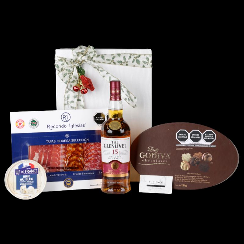 Caja Gourmet Navideña Premium Exclusiva con Whisky The Glenlivet 15 Años.