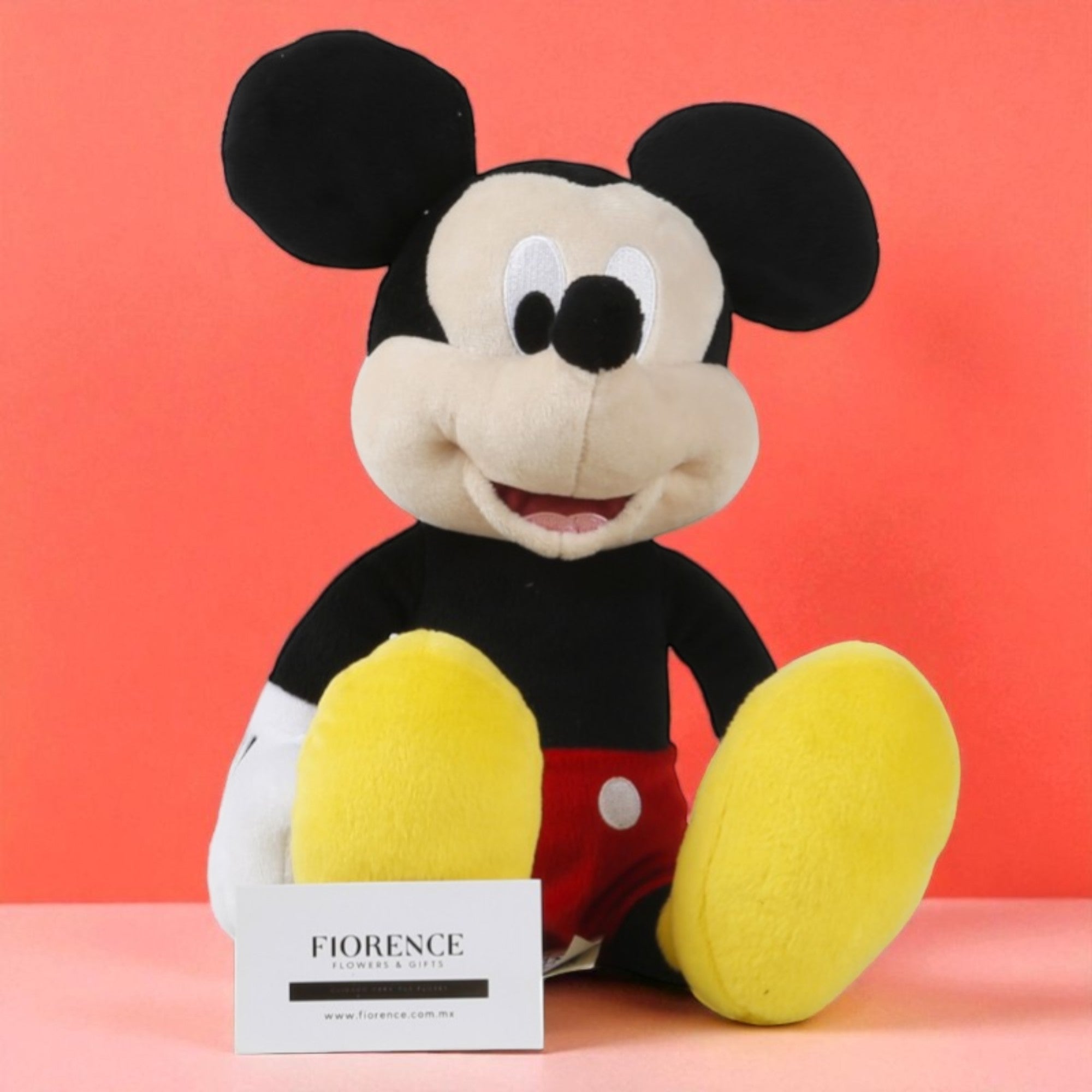 Peluche de Mickey Mouse en Diferentes Tamaños