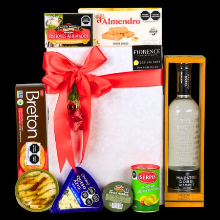 Regalo Navideño Gourmet con Tequila y Variedad de Productos