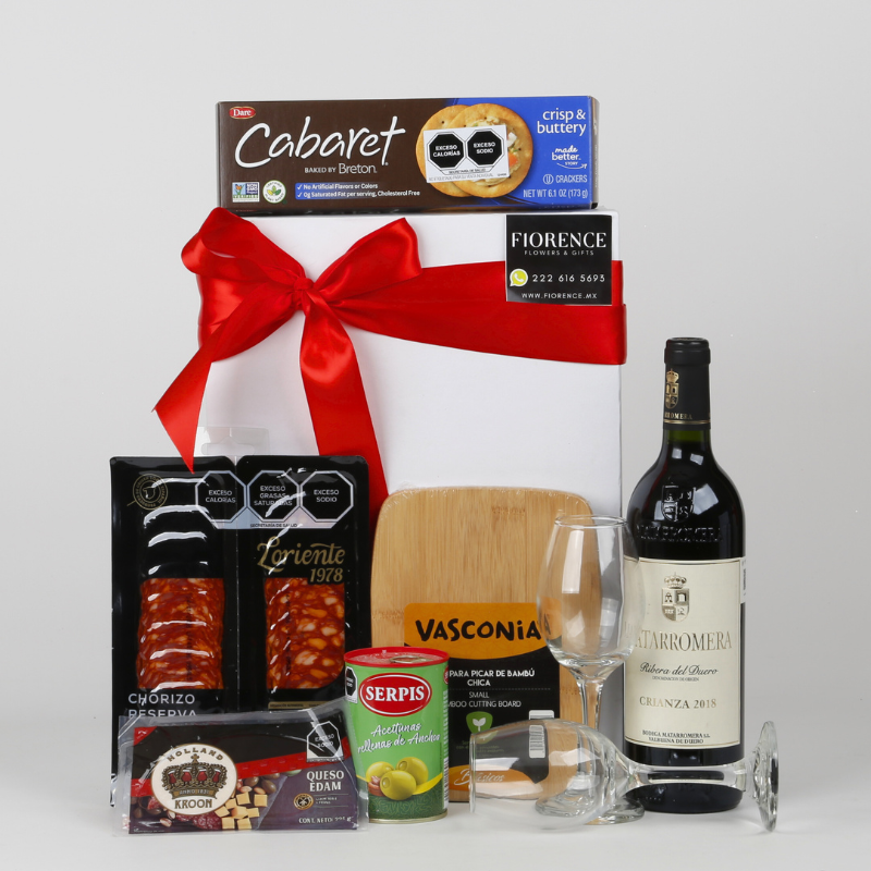 Gourmet Gift with Matarromera Red Wine