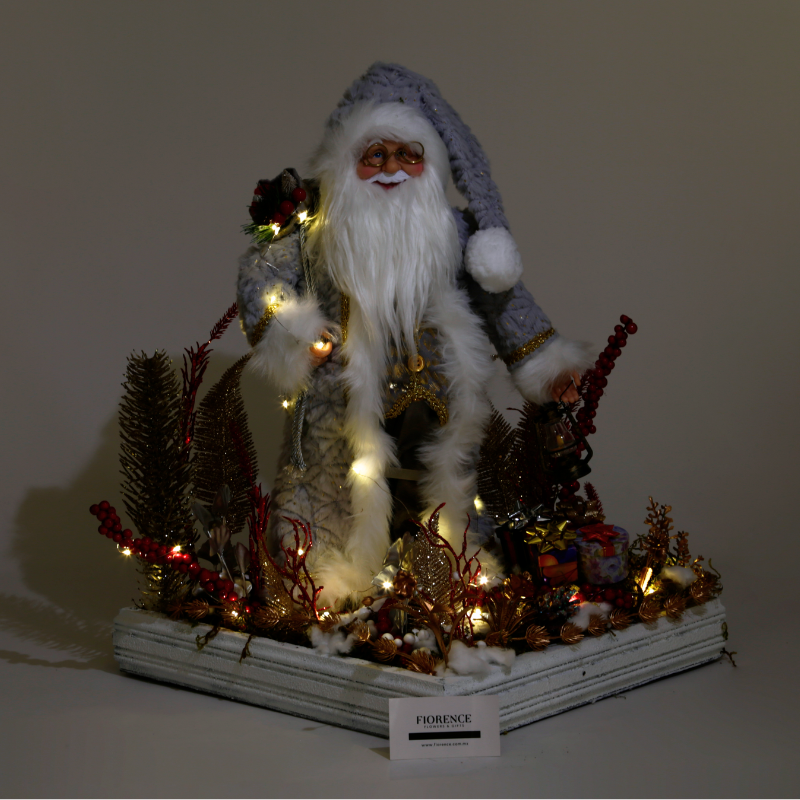 Arreglo navideño con figura de Santa Claus y luces LED