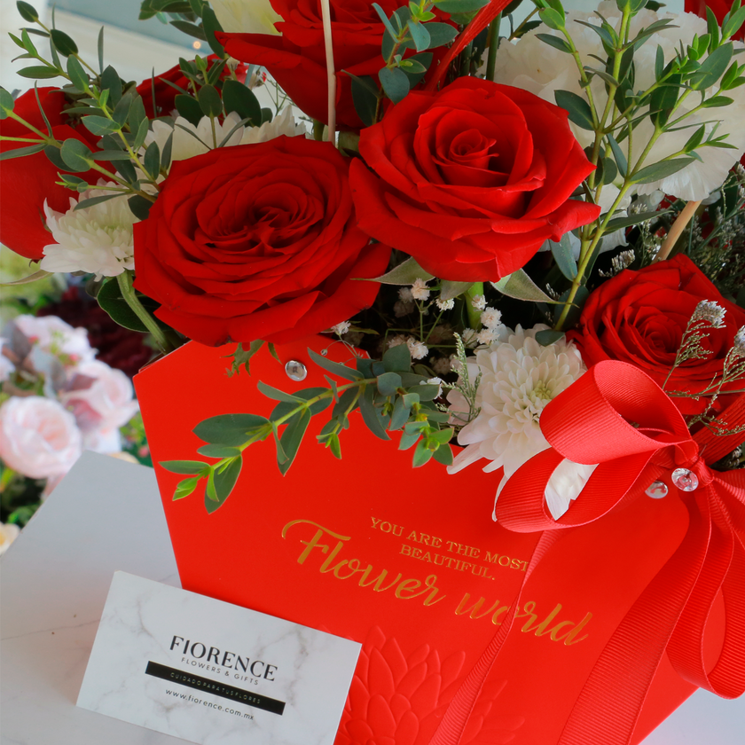 “Jardín de Amor” Bolsa Floral