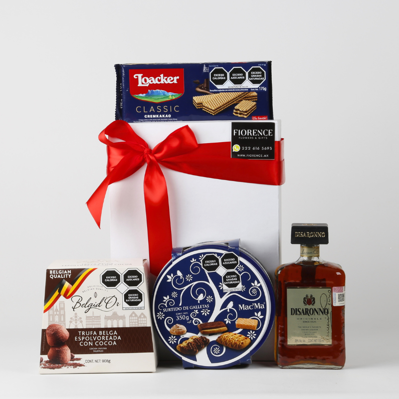 Gift with Italian Amaretto Disaronno Liqueur, Truffles and Cookies