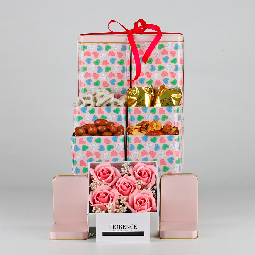 Sweetheart Tower & Everlasting Roses