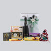 Caja de Regalo Navideña con Vino Blanco Espumoso Freixenet, Galletas y Chocolates