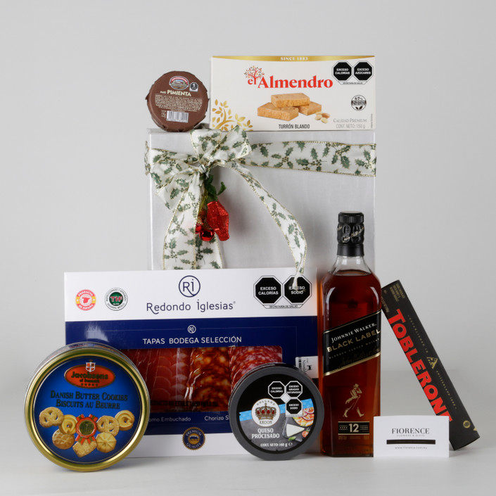 Caja de Regalo Navideño con Whisky y selección gourmet