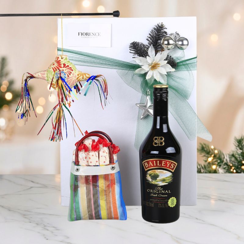 Regalo Navideño con Crema Irlandesa Baileys y Piñata de Talavera