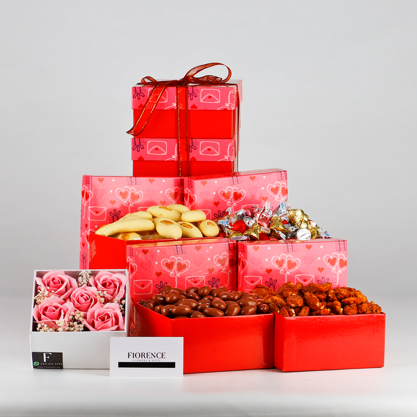 Sweet Embrace Tower & Everlasting Roses