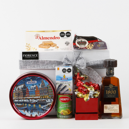 Gourmet gift with Tequila 1800, cheese, crackers and more