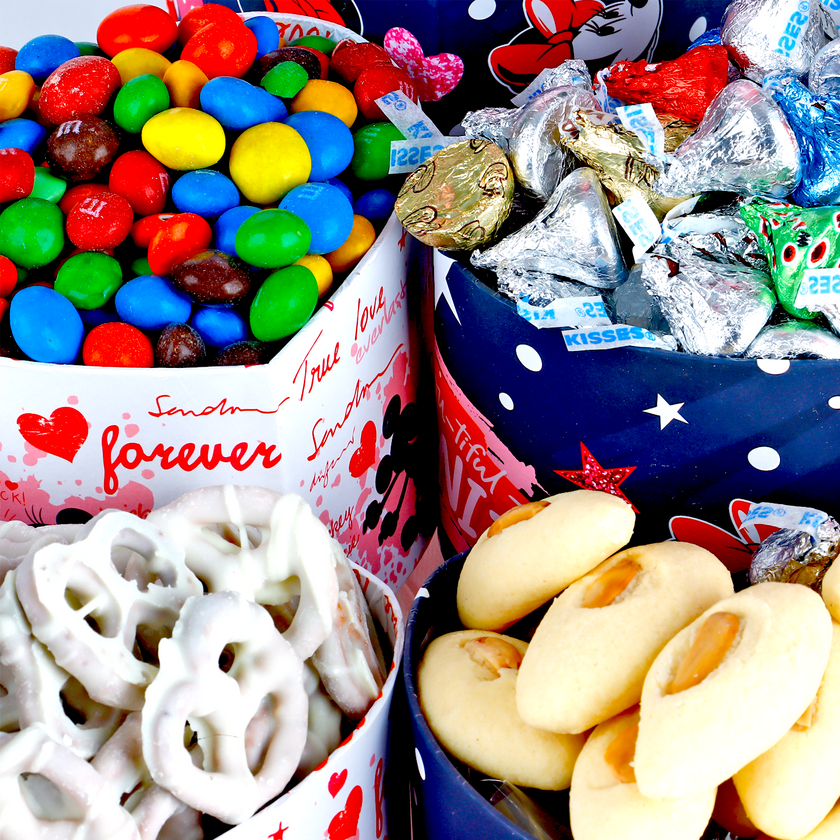 Minnie’s Sweetheart Tower