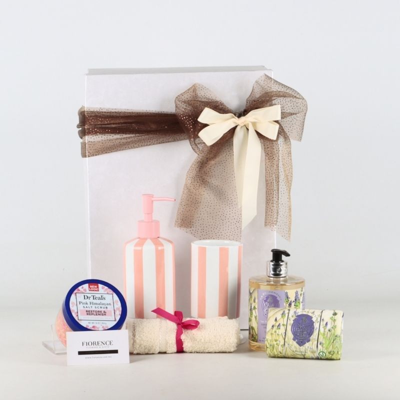 Lavender Spa Gift Set – Luxury Personal Care