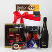 Caja de regalo con Vino blanco espumoso Freixenet y más