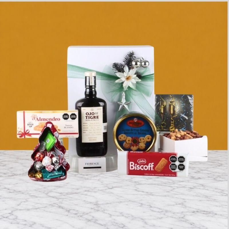 Ojo de Tigre Mezcal Luxury Christmas Box with a Selection of Sweets and Dried Fruits 