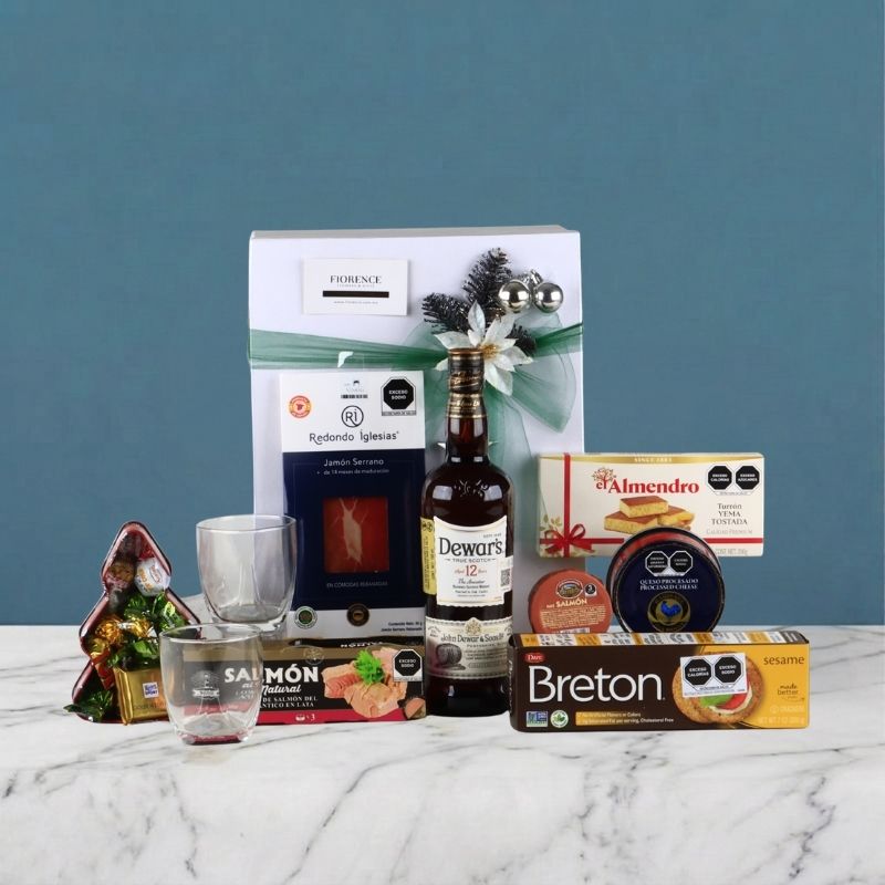 Glenfiddich 12 Christmas Gift Box | Charcuterie & Gourmet Selection 