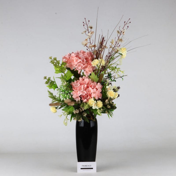 Arreglo “Elegancia Floral” : Hortensias de Seda en Jarrón